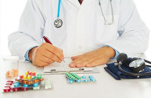 O médico prescribe medicamentos para a prostatite foto 1